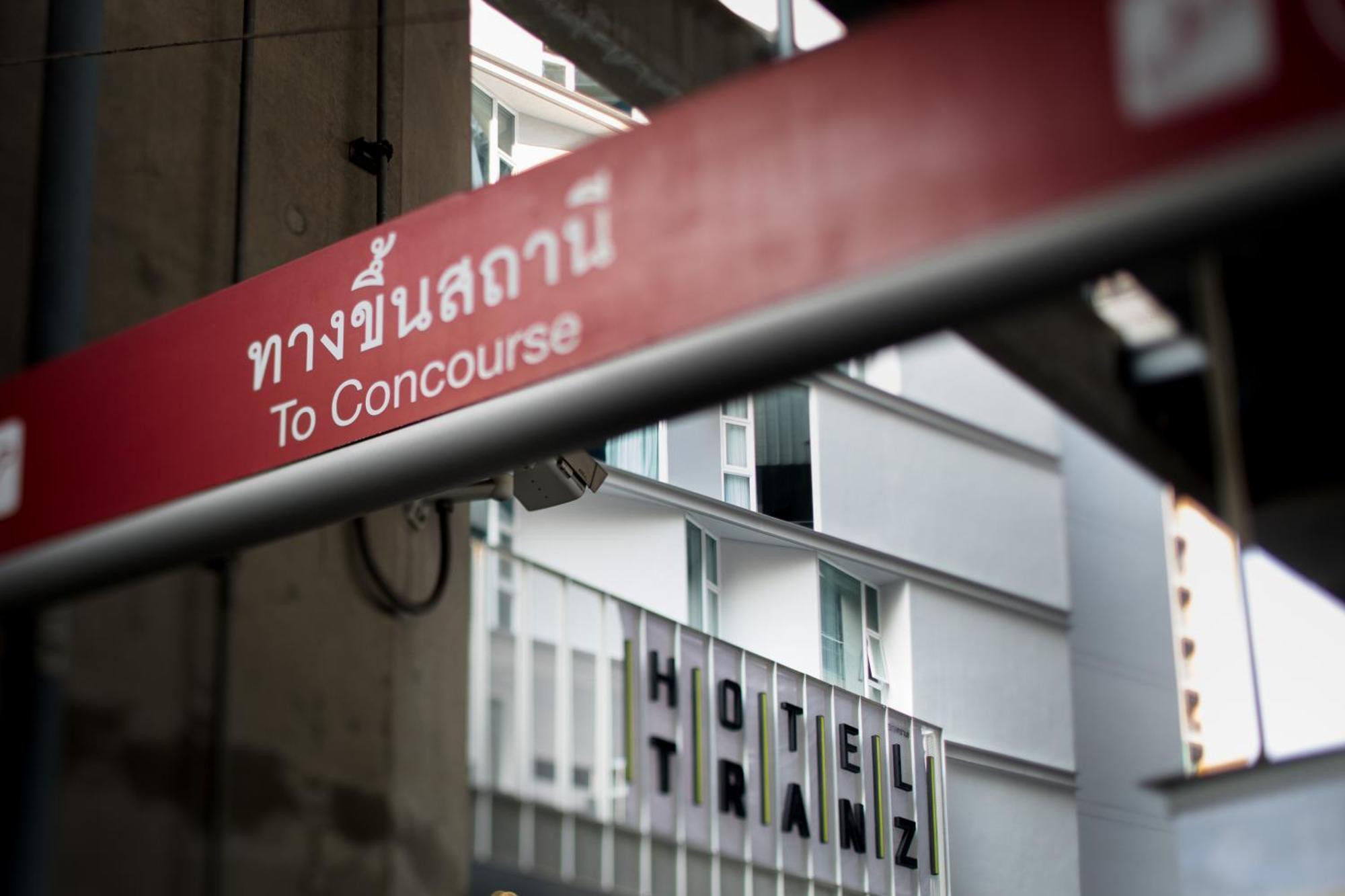 Hotel Tranz Bangkok Exterior photo